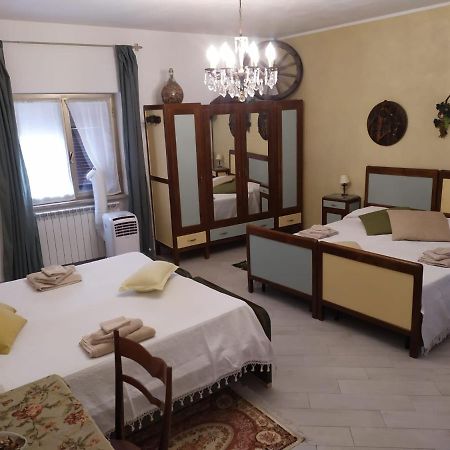 Bed and Breakfast La Terra Di Mingo Vado Ligure Exterior foto