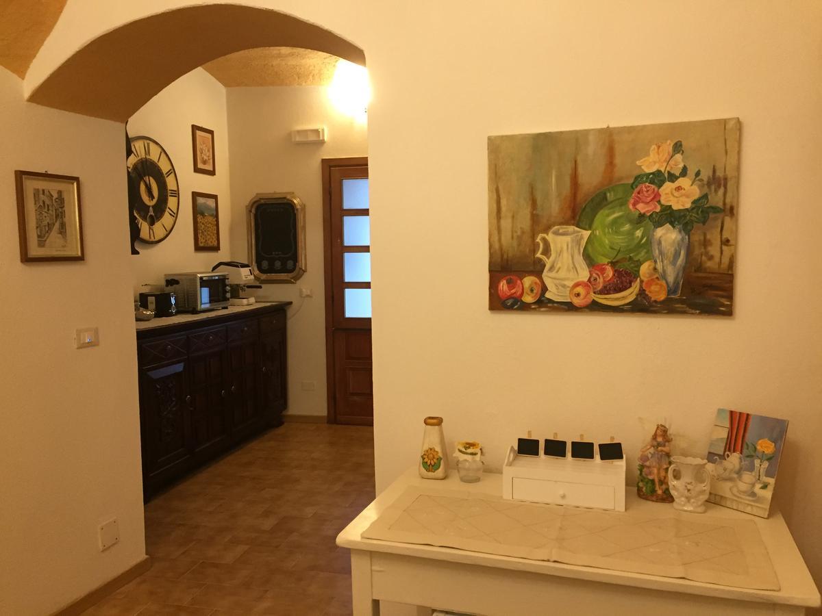 Bed and Breakfast La Terra Di Mingo Vado Ligure Exterior foto
