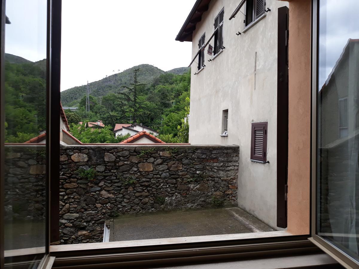Bed and Breakfast La Terra Di Mingo Vado Ligure Exterior foto